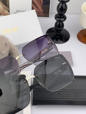 MONTAIGNE SUNGLASS D7230 IN ACETATE