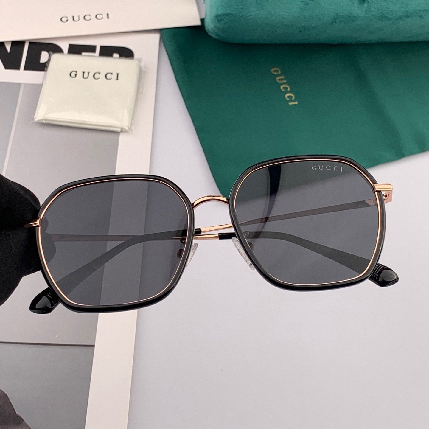 SQUARE FRAME SUNGLASSES G8384 IN METAL AND ACETATE