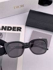 MONTAIGNE SUNGLASS CD67711 IN ACETATE