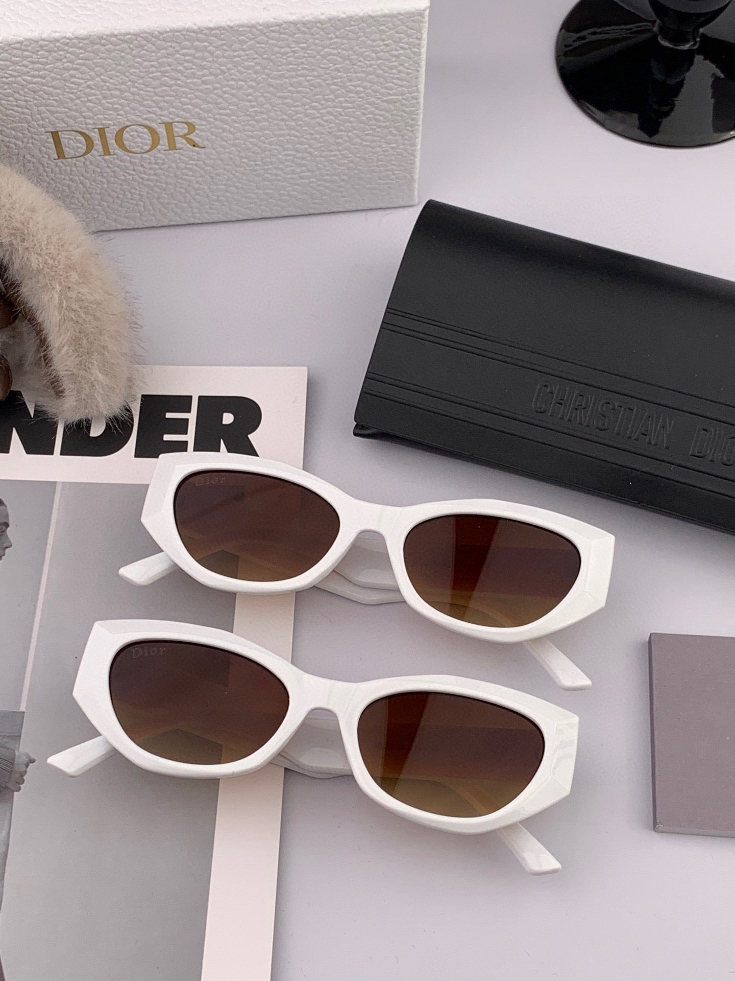 MONTAIGNE SUNGLASS D8620 IN WHITE ACETATE BROWN LENSES