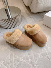 CELINE 25S DANA WEDGE MULE 70MM IN LIGHT BROWN SUEDE CALFSKIN AND SHEARLING