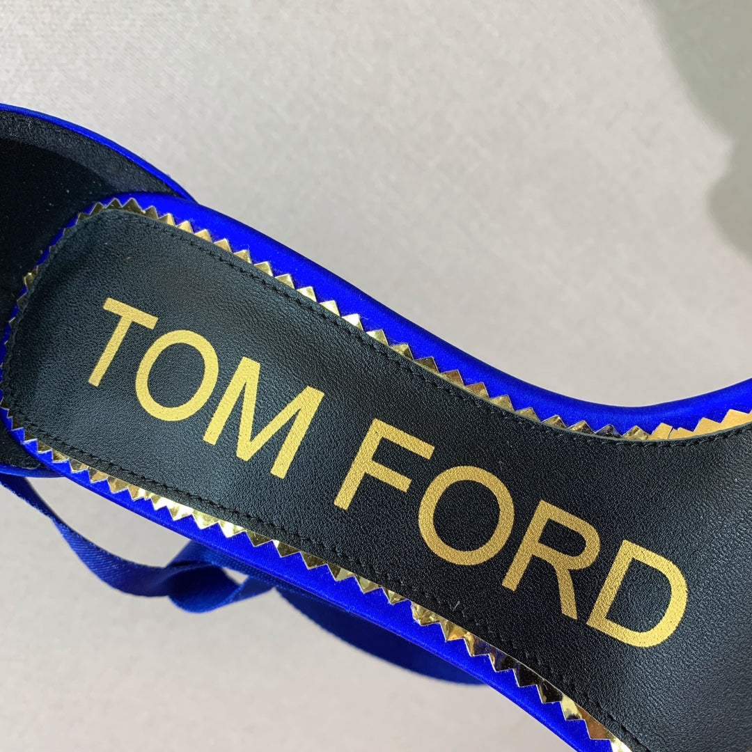 ANKLE SANDAL 10 CM IN COBALT BLUE SILK AND SHEEPSKIN