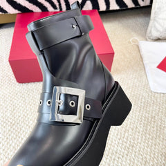 VIV' RANGERS ANKLE BOOT IN BLACK CALFSKIN WITH METAL BUCKLE