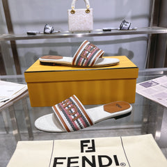 FF Women Signature Slides Tan White Canvas Slide