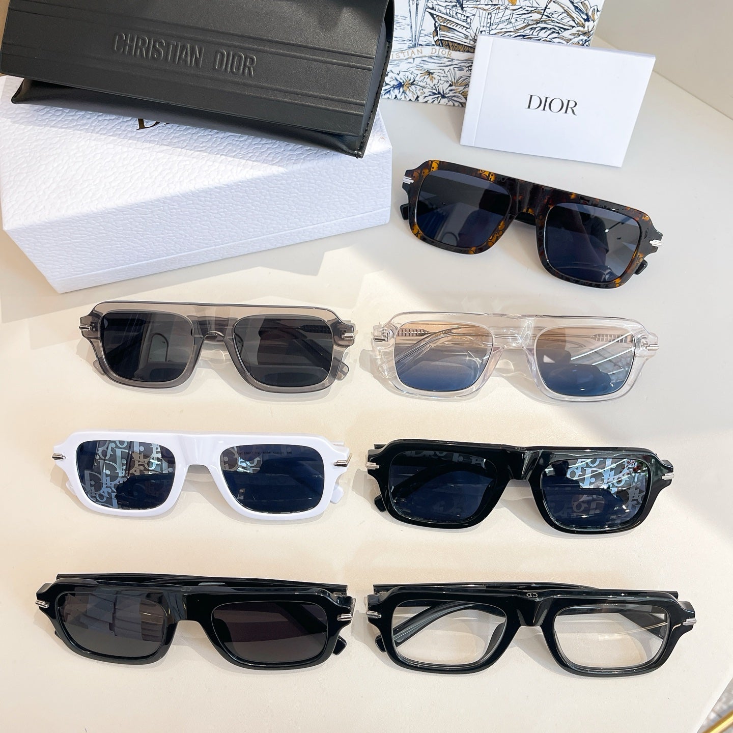 MONTAIGNE SUNGLASS DIORBLACKSUIT N2I IN ACETATE