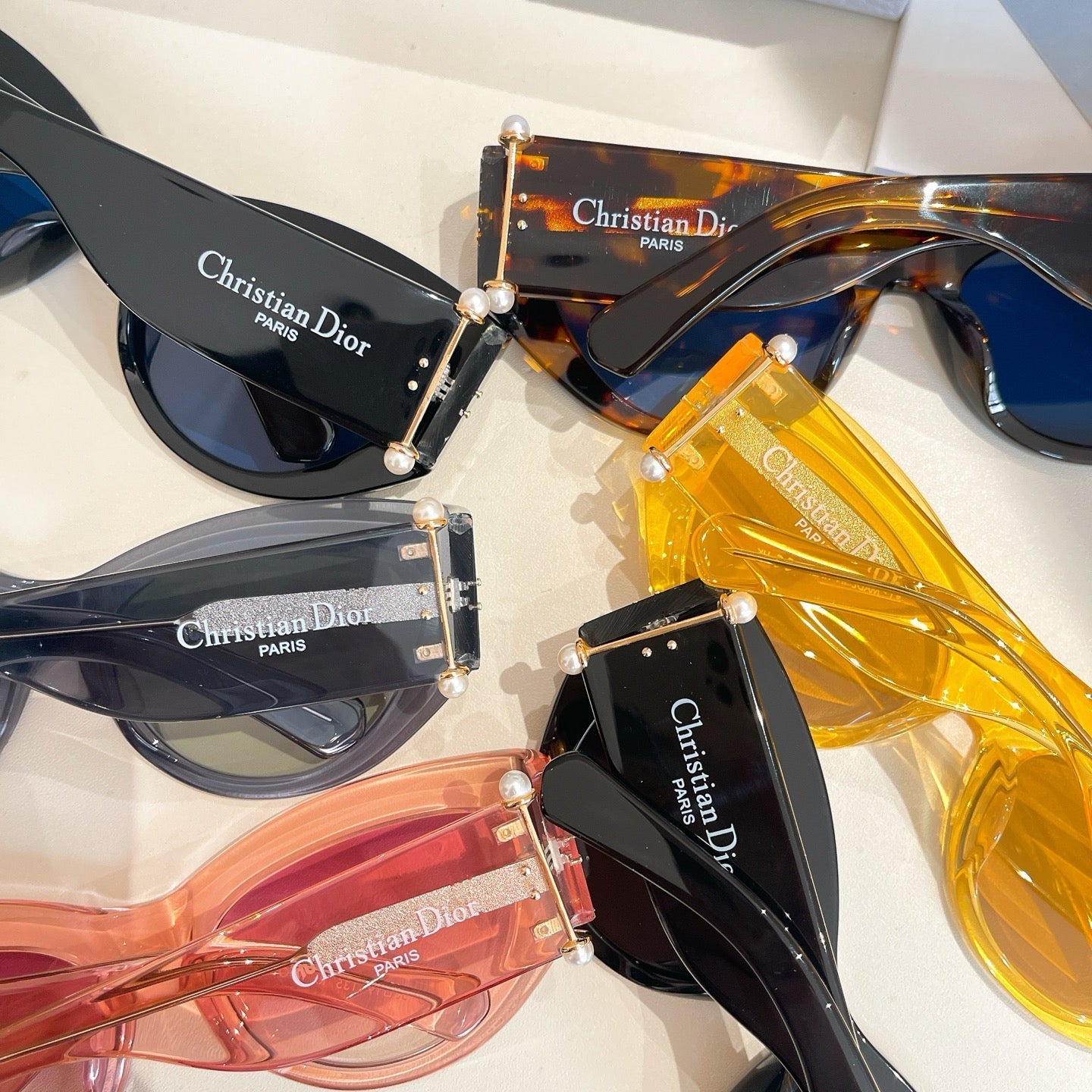 SIGNATURE SUNGLASS TRIABLE B1F IN ACETATE