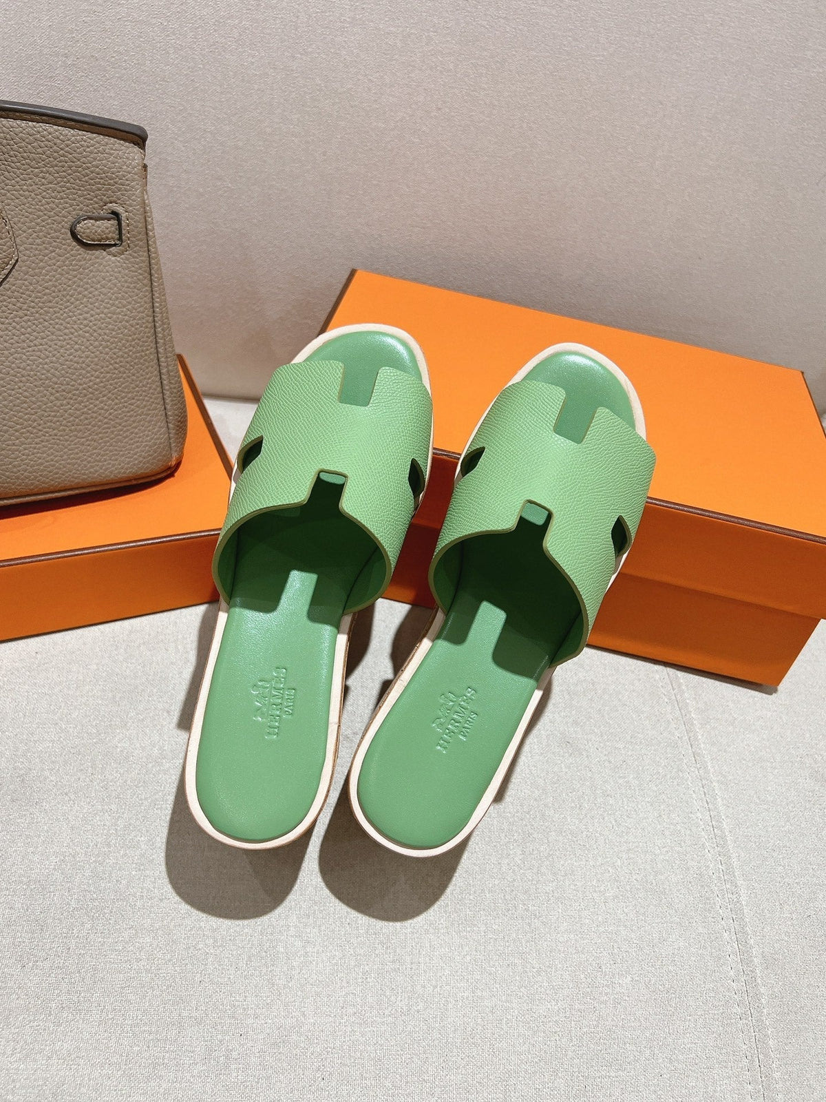 HM 25S HIGH WEDGE SANDALS IN LIGHT GREEN LAMBSKIN STYLE 1