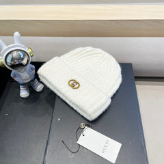 BEANIE HAT IN WHITE WOOL 434957