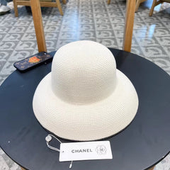 STRAW CLOCHE HAT WHITE 672755