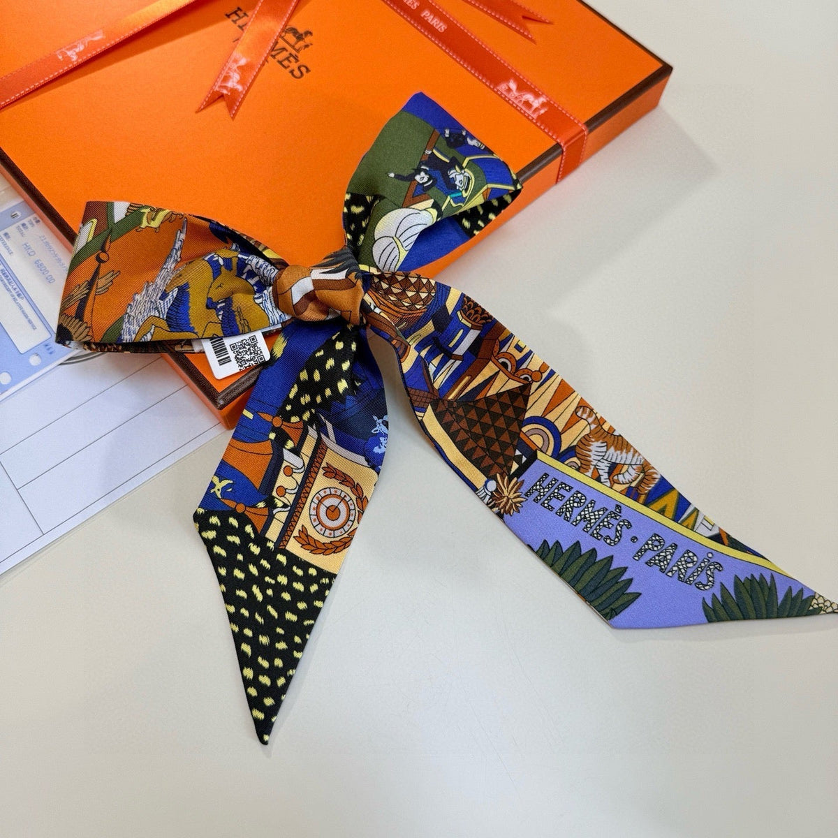 HERMES 25S NECKERCHIEF 86 IN SILK 989359