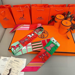 HERMES 25S NECKERCHIEF 86 IN SILK 991551