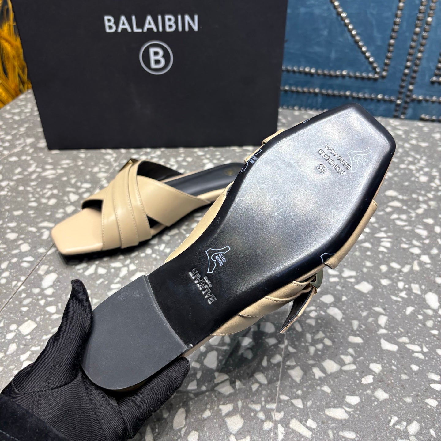 BALMAIN 26S CROSS-STRAP SLIDES IN BEIGE CALFSKIN