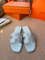 0RAN SANDALS IN ICE BLUE CALFSKIN