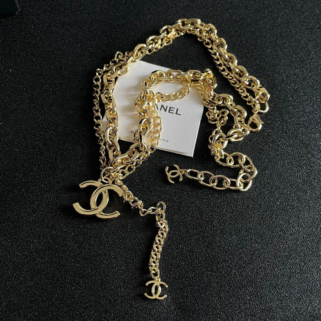 DOUBLE C NECKLACE DOUBLE CHAIN IN GOLD PLATING