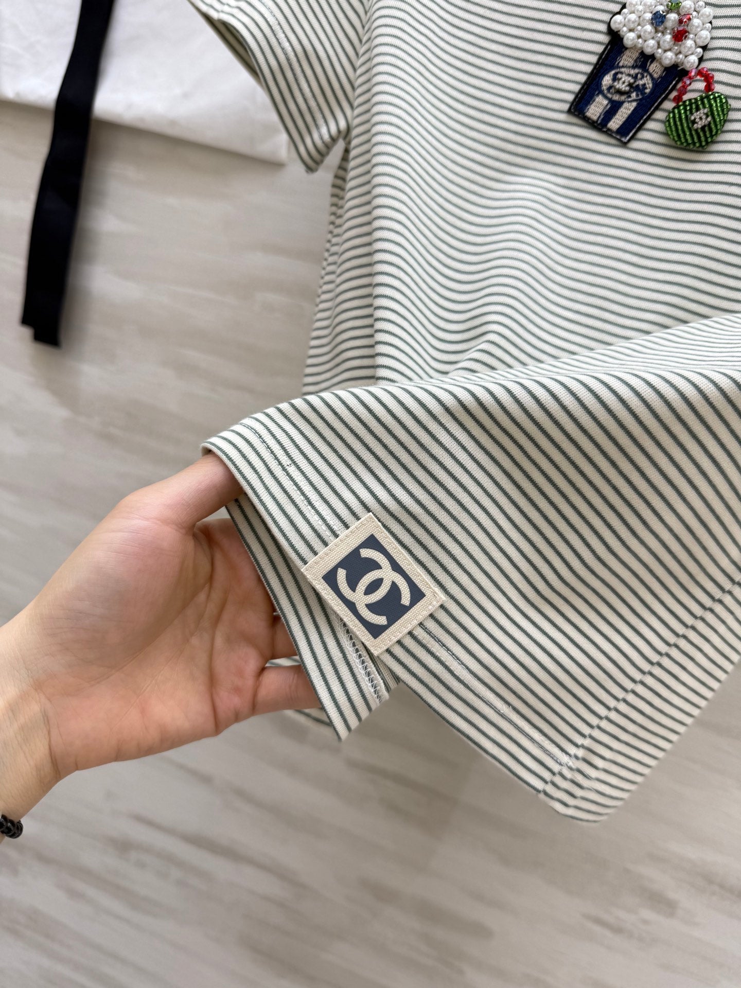 CC Beaded T-shirt Gray White Cotton