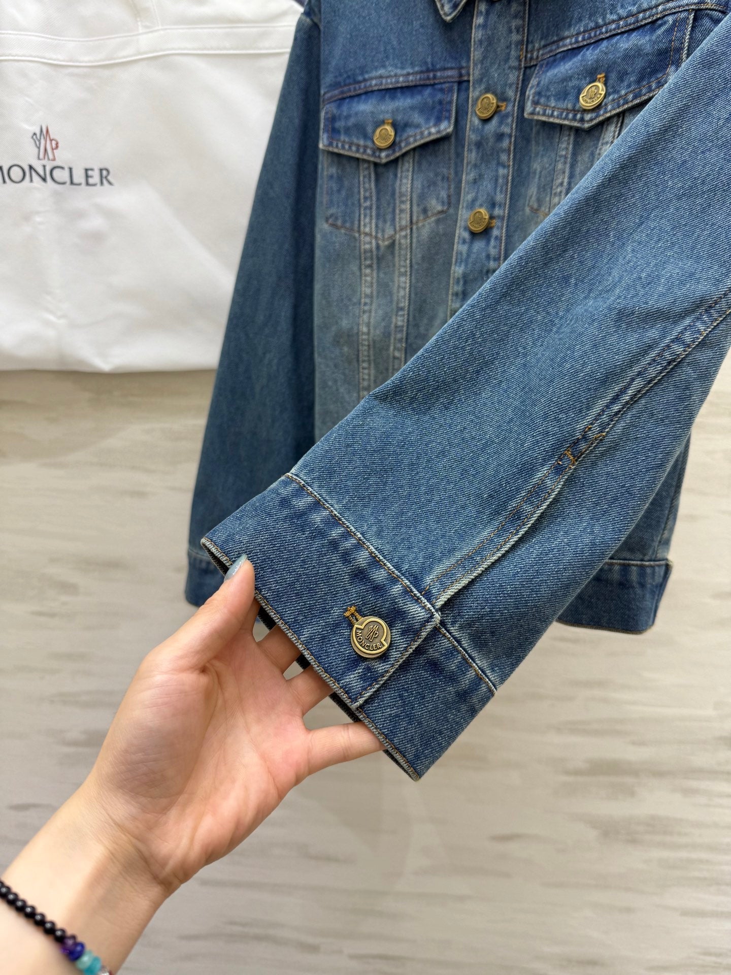 MONCLER 25S JACKET 303381