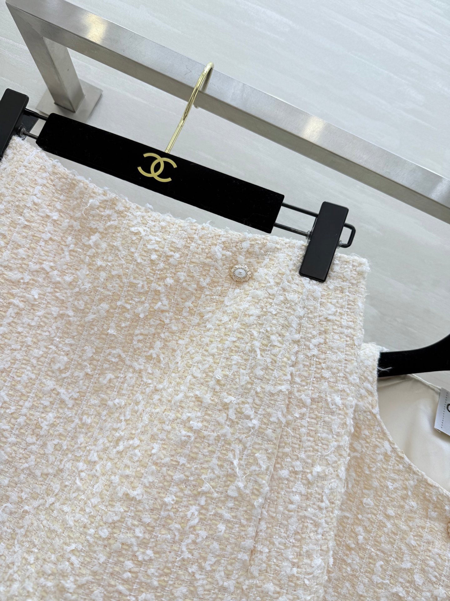 CHANEL 26S WOOL JACKET AND SKIRT SET 922