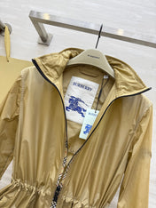 BURBERRY 26S LIGHTWEIGHT JACKET 410