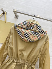 BURBERRY 26S LIGHTWEIGHT JACKET 410