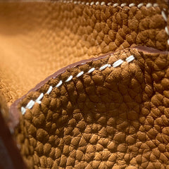 SAC A DEPECHES LIGHT 38 IN GOLD TOGO CALFSKIN