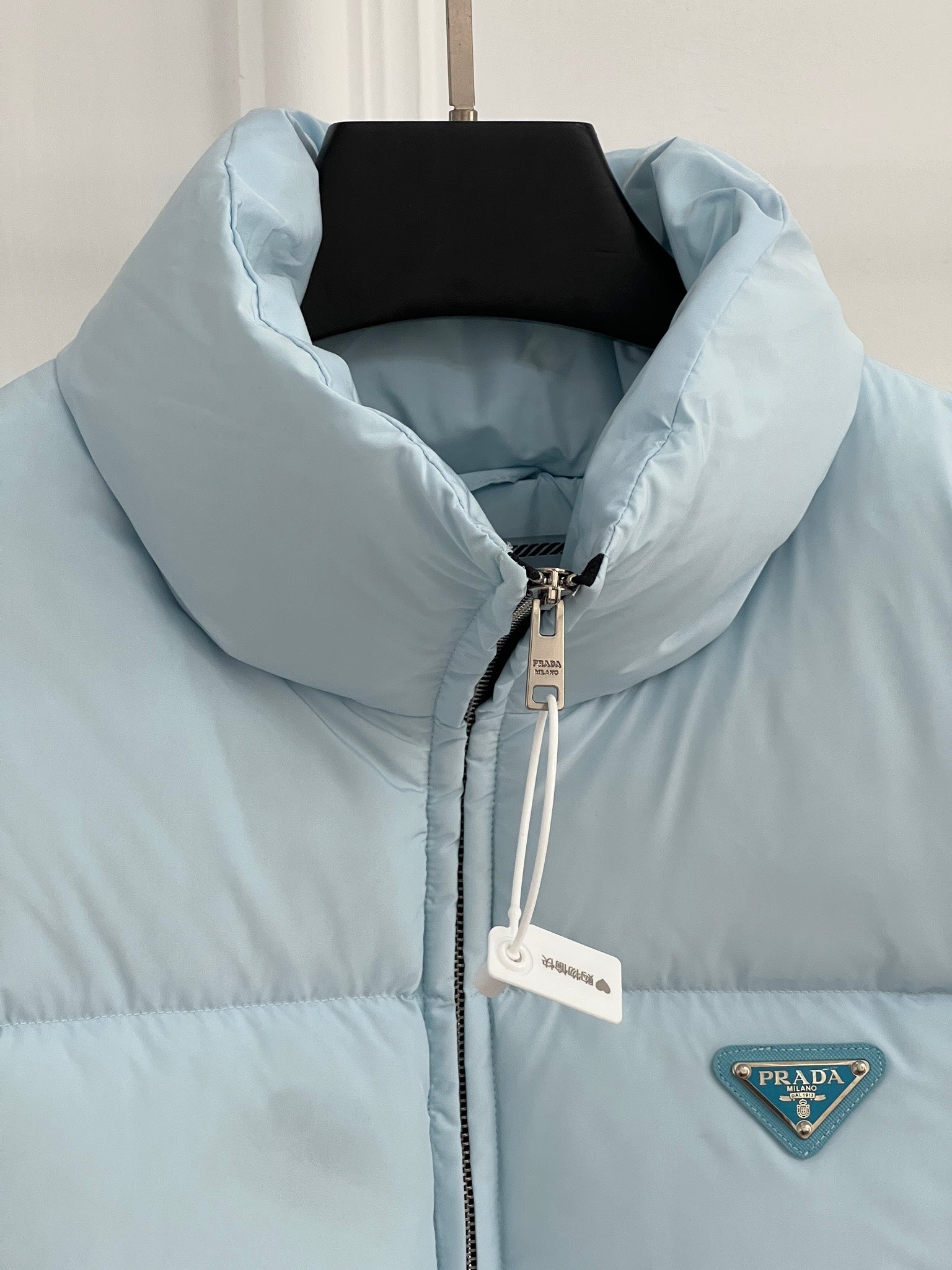 PRADA 25S DOWN JACKET 450