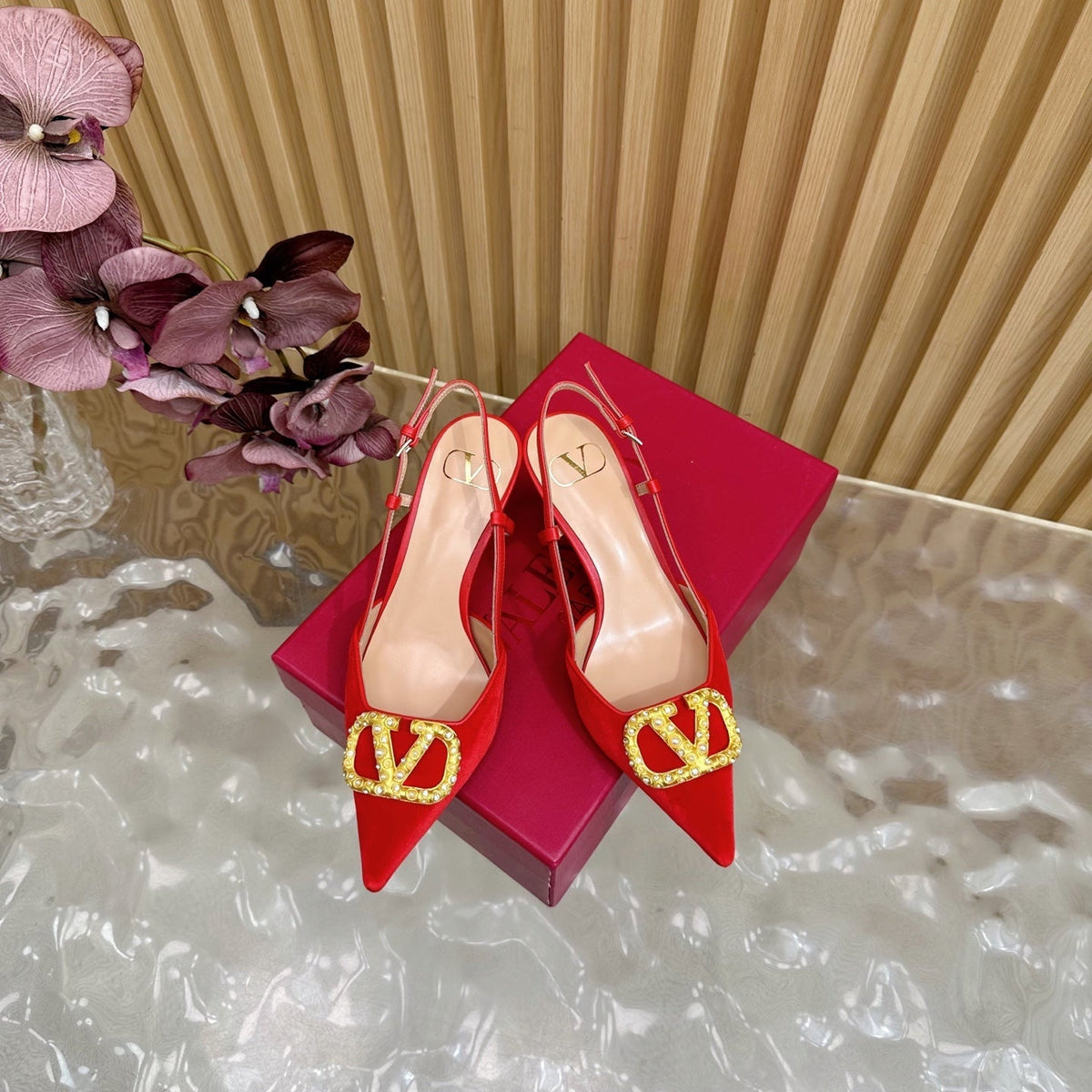 VALENTINO 25S HIGH-HEEL SLINGBACKS IN RED VELVET WITH GOLD HARDWARE
