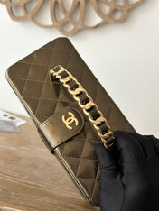 VINTAGE COSMETIC BAG 22 IN MIKADO SHINY CALFSKIN GOLD HARDWARE