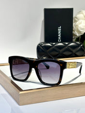 SQUARE SUNGLASSES CH5533 IN ACETATE