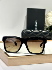 SQUARE SUNGLASSES CH5533 IN ACETATE