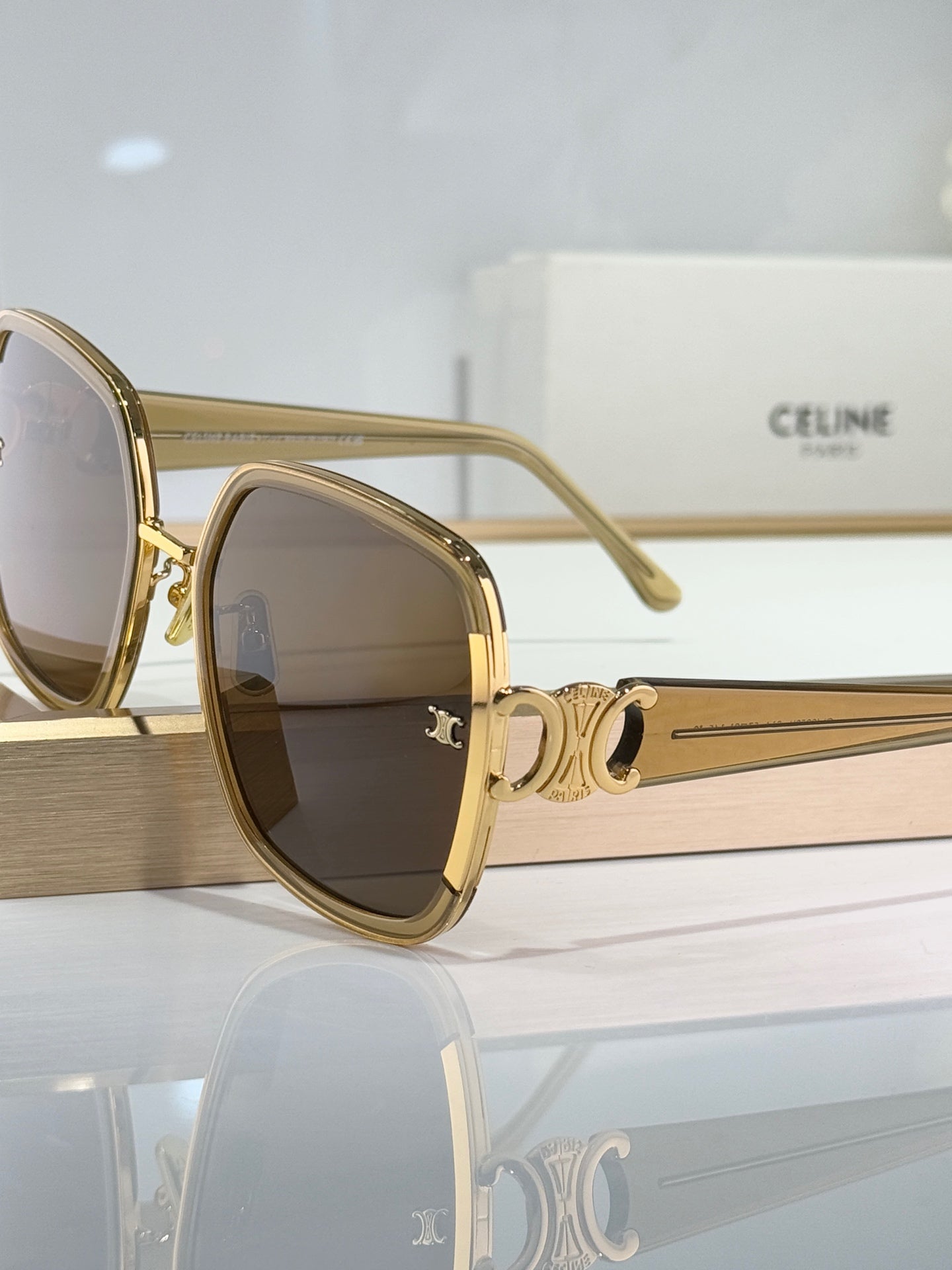 TRIOMPHE SUNGLASSES CL40250 IN METAL