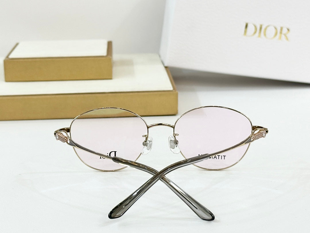 MONTAIGNE SUNGLASS CD 0269/S IN TITANE EMBELLISHES STONES