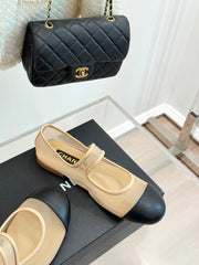 FLAT SHOES IN BEIGE MESH AND BLACK LAMBSKIN