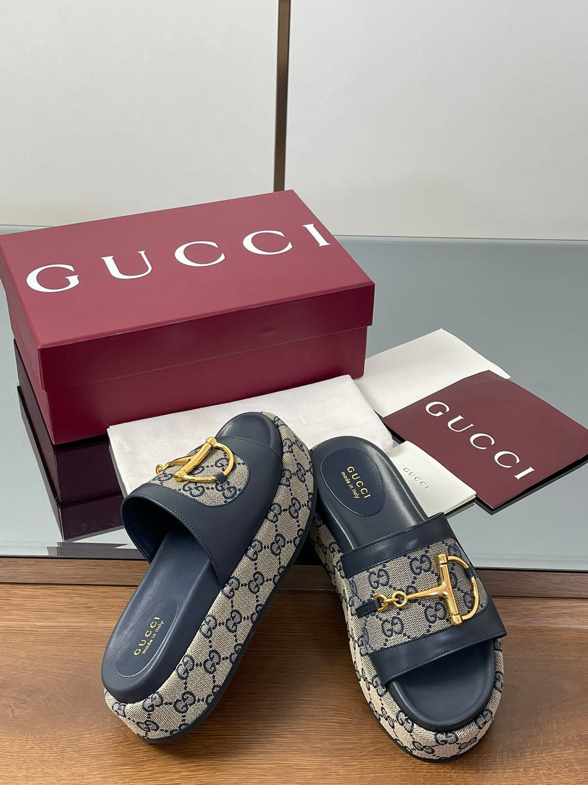 HIGH 5.5 CM WEDGE SANDALS IN BLACK AND BEIGE CALFSKIN AND FABRIC