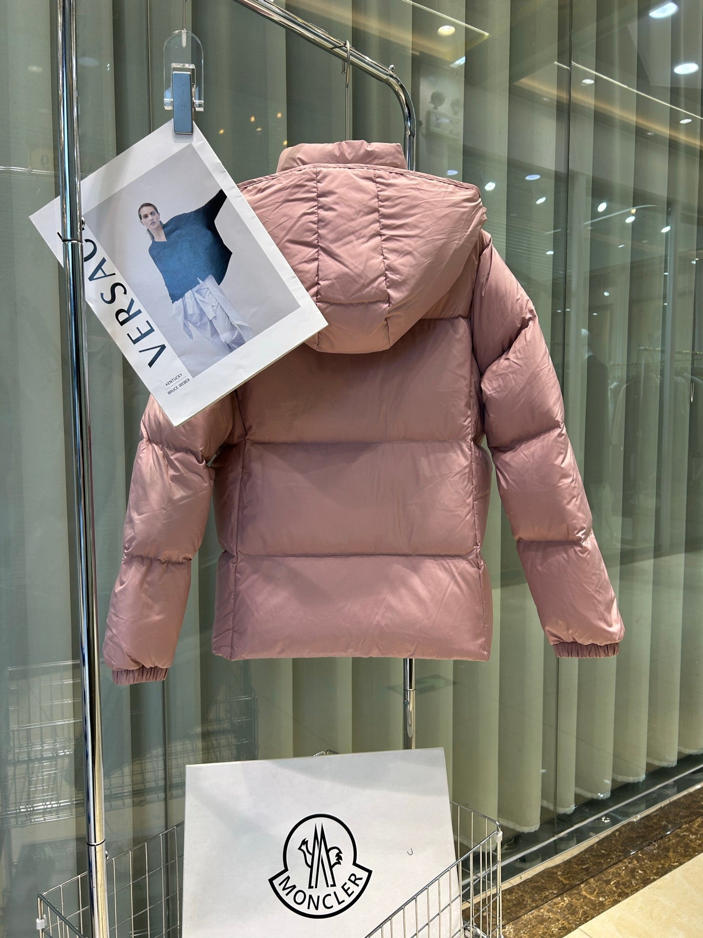MONCLER 25S PUFFER JACKET IN PINK 012