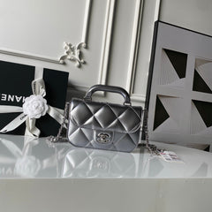 CHANEL 25S FLAP BAG 18 IN SILVER METALLIC CALFSKIN