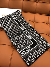 DIOR SCARF 90 IN SILK 704589