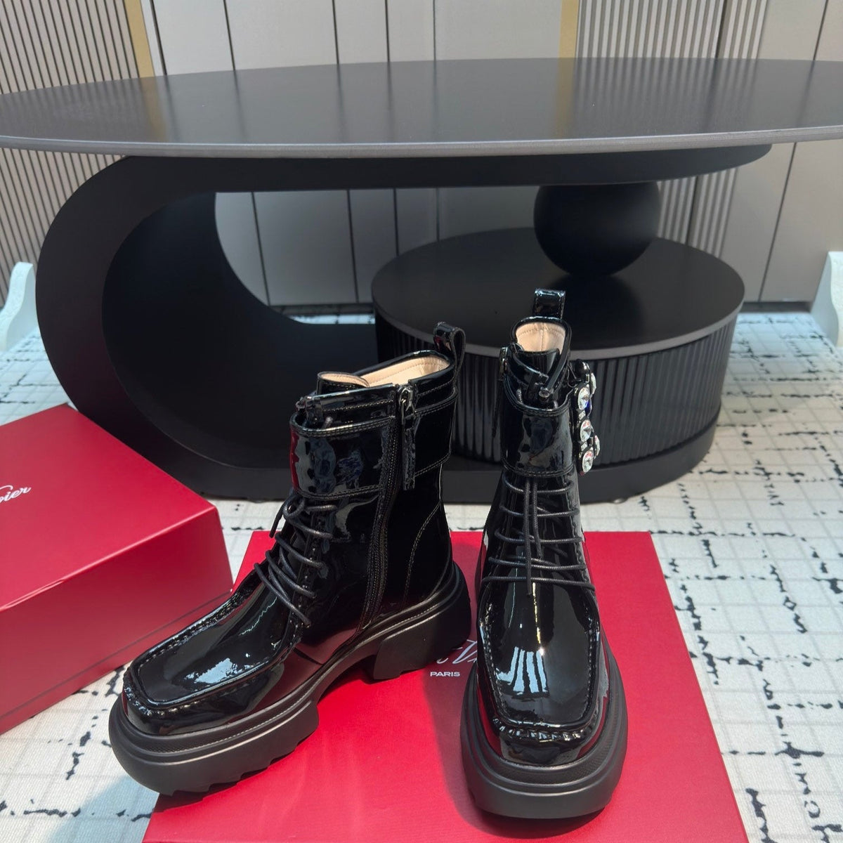 VIV' RANGERS ANKLE BOOTS IN BLACK PATENT LAMBSKIN STRASS BUCKLE