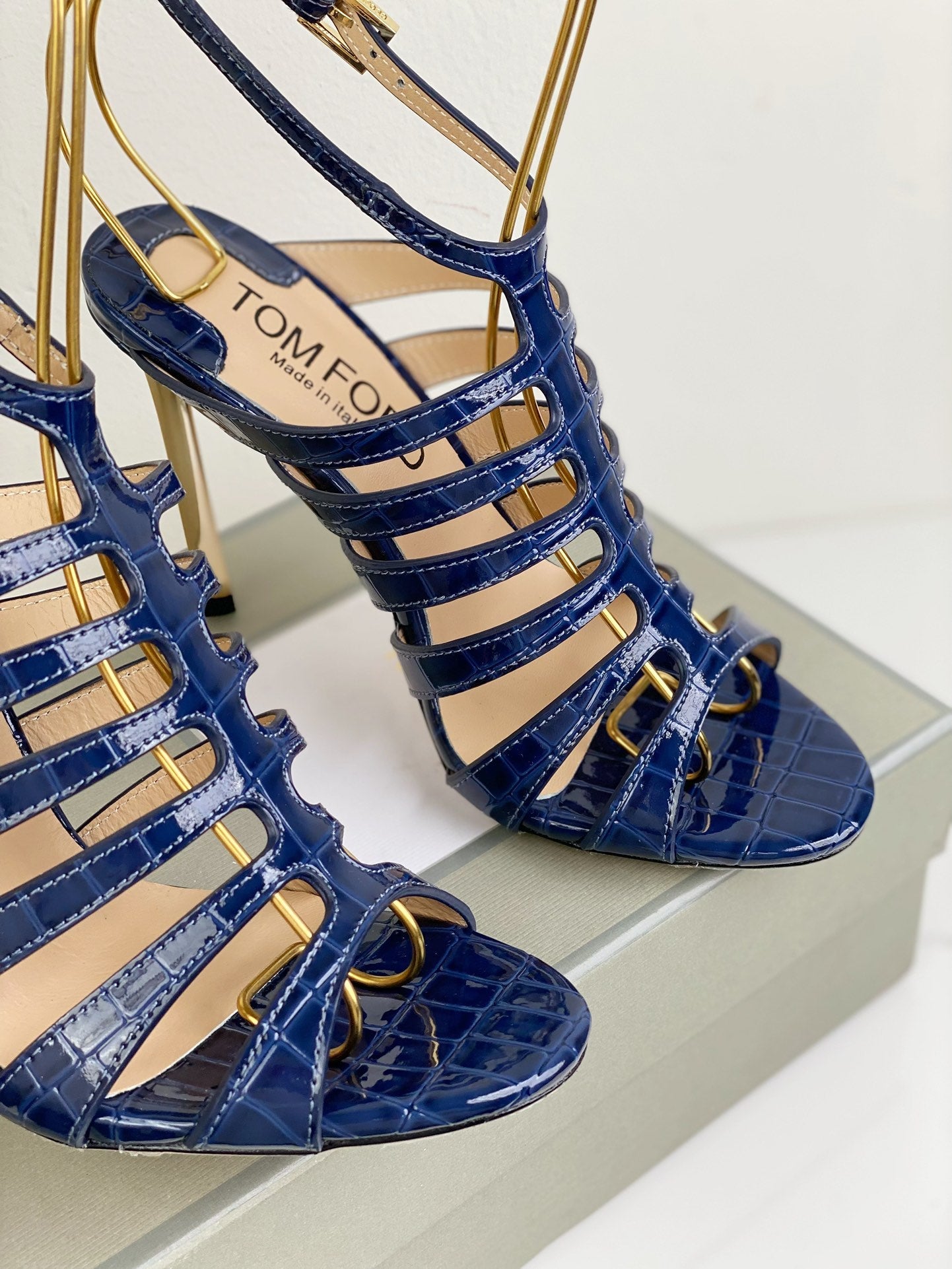 HIGH SANDAL 10 CM IN NAVY BLUE CALFSKIN