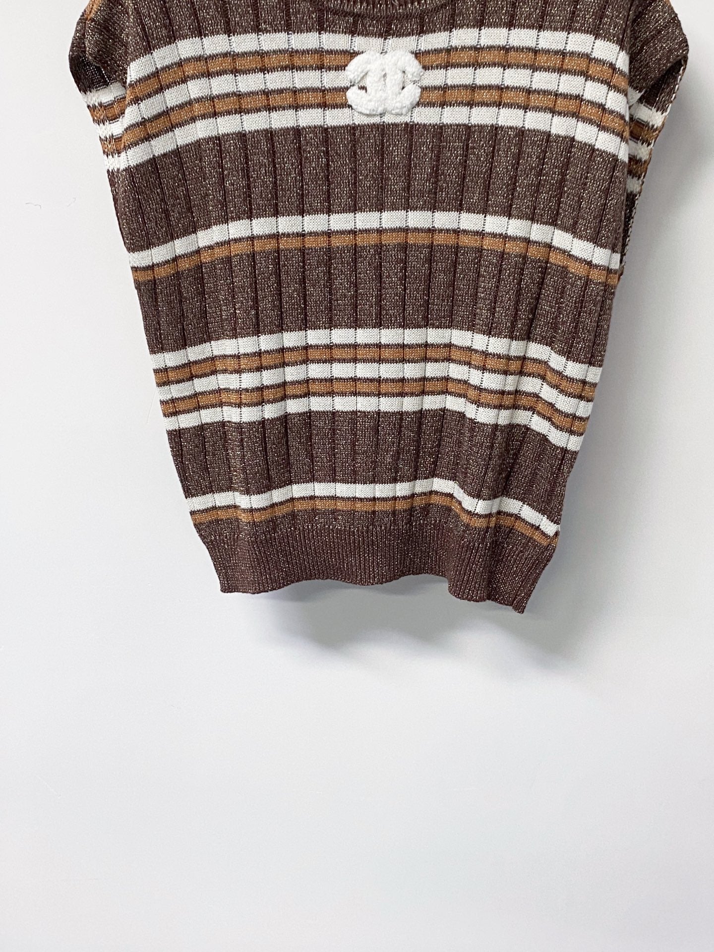 CHANEL 26S SLEEVELESS KNIT TOP 1396