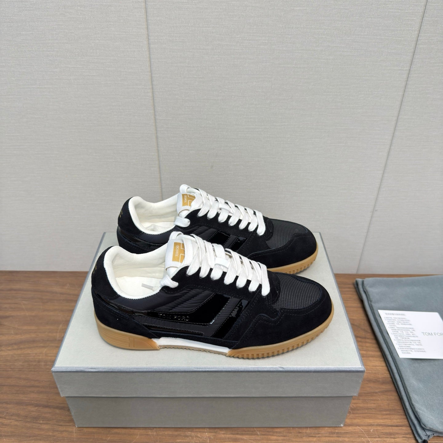 TOM FORD 26S JACKSON SNEAKERS IN BLACK SUEDE STYLE 1