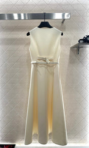 DIOR 25S SLEEVELESS DRESS WITH BELT STYLE 305