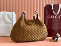 MEDIUM B SHOULDER BAG 42 IN BROWN GG SUEDE