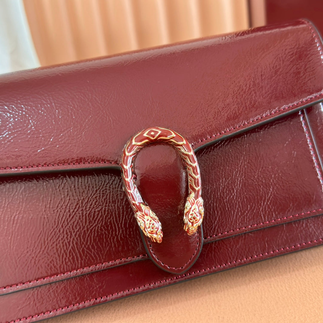 GUCCI 25S DIONYSUS WALLET ON CHAIN 20 IN ROSSO ANCORA GLOSSY CALFSKIN