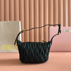 MIUMIU 26S POUCH BAG 15 IN BLACK CALFSKIN GOLD HARDWARE
