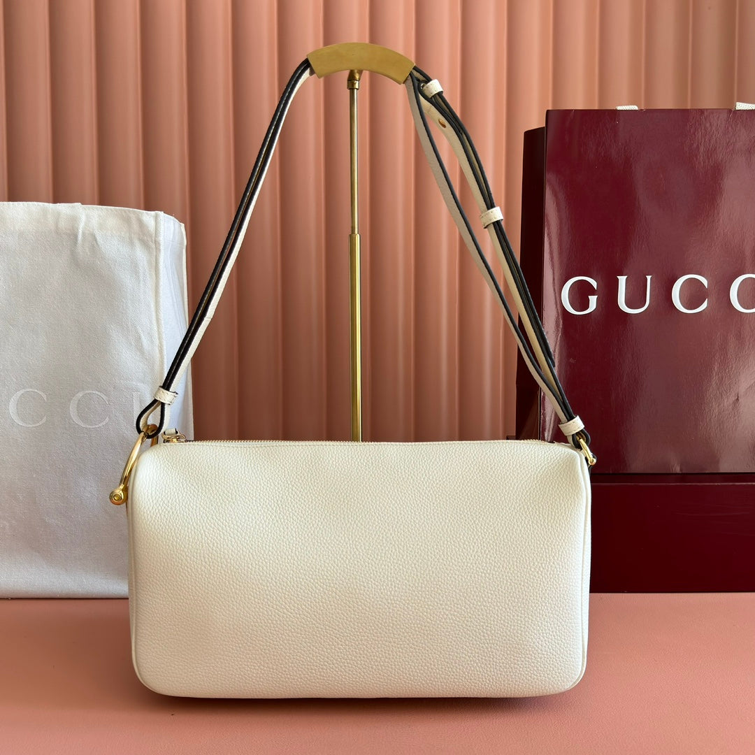 GUCCI 26S SHOULDER BAG 31 IN CREAM WHITE CALFSKIN