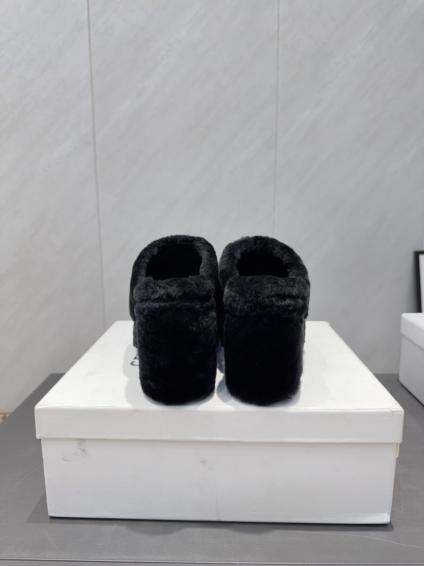 CELINE 26S HIGH-HEEL SANDALS IN BLACK PURE WOOL