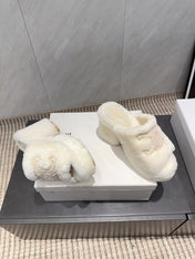 CELINE 26S HIGH-HEEL SANDALS IN WHITE PURE WOOL