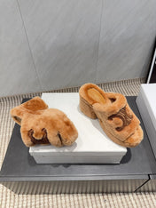 CELINE 26S HIGH-HEEL SANDALS IN BROWN PURE WOOL