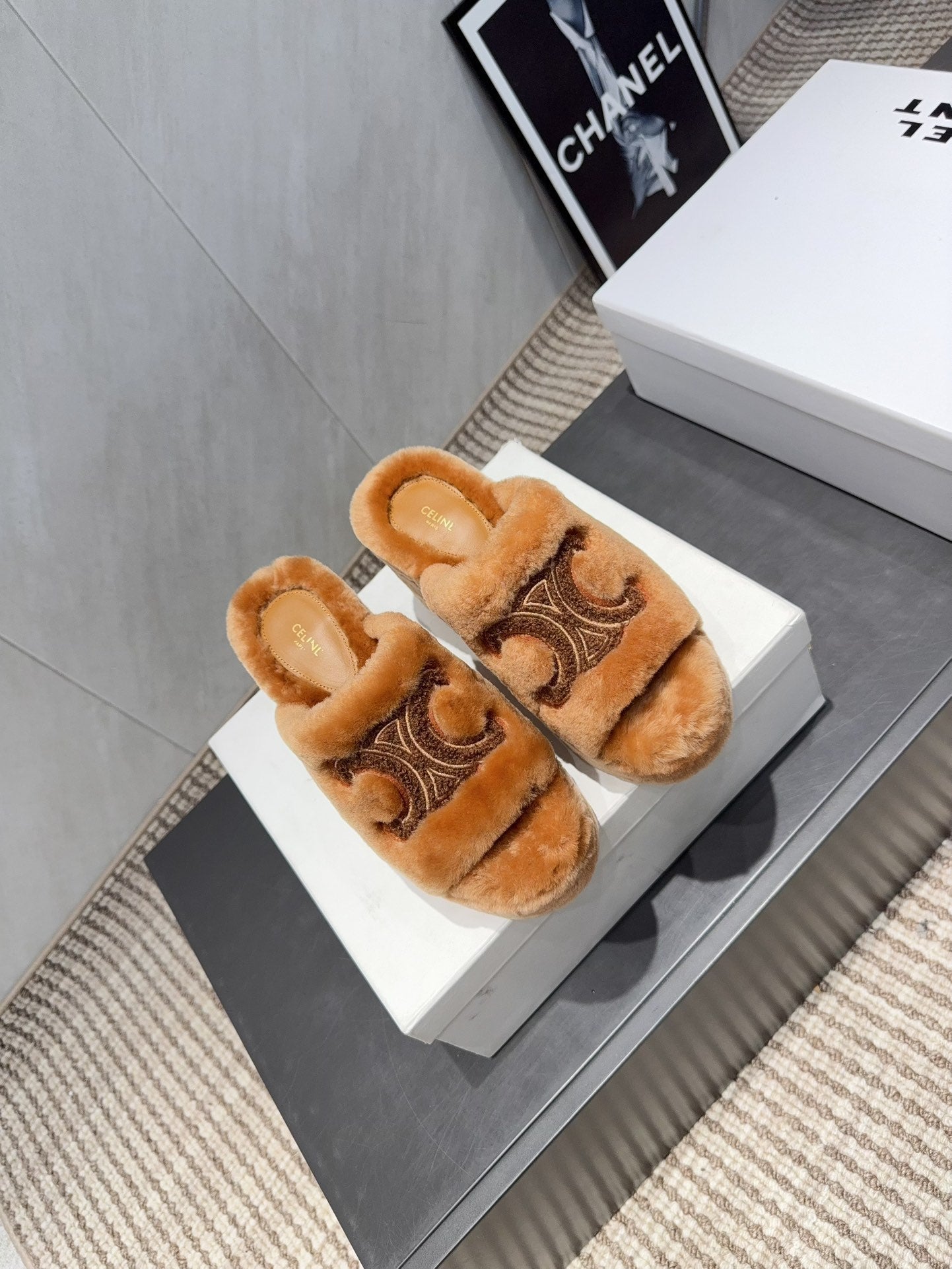 CELINE 26S HIGH-HEEL SANDALS IN BROWN PURE WOOL