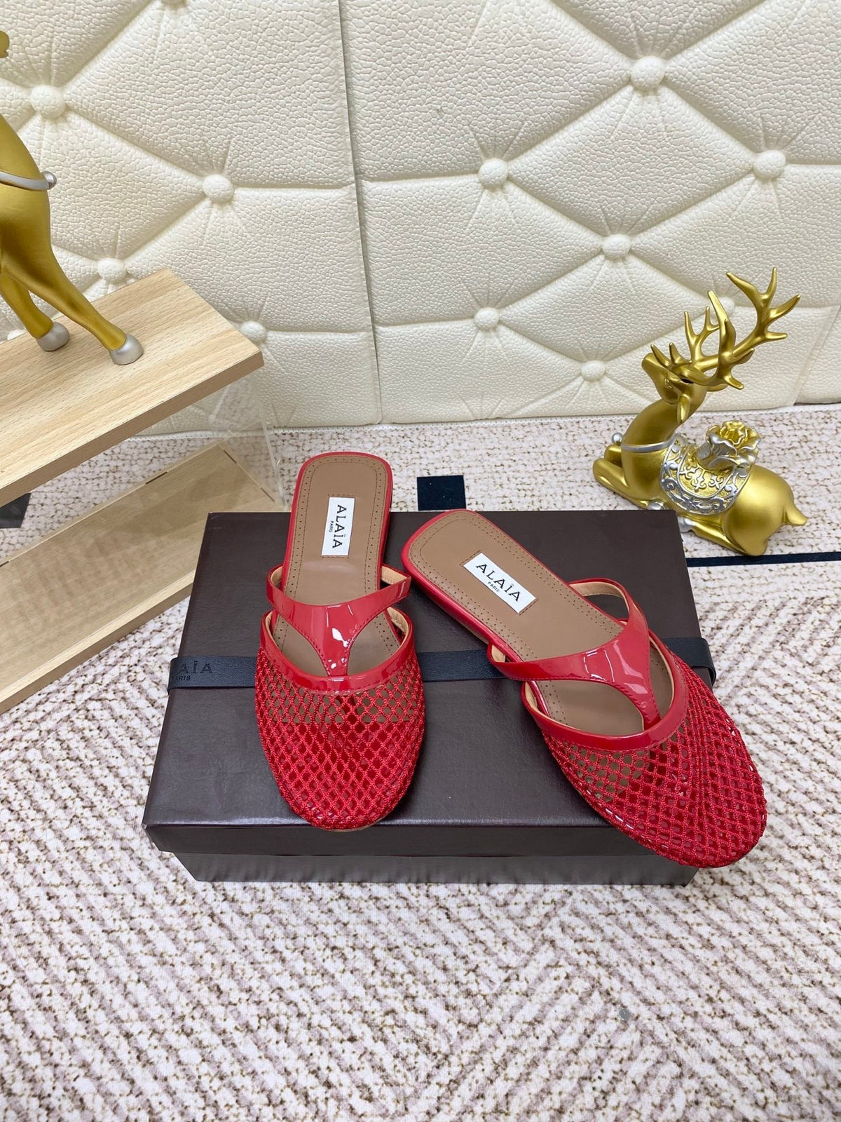 ALAIA BREATHABLE FLAT-TOE MULES 25S IN RED CALFSKIN